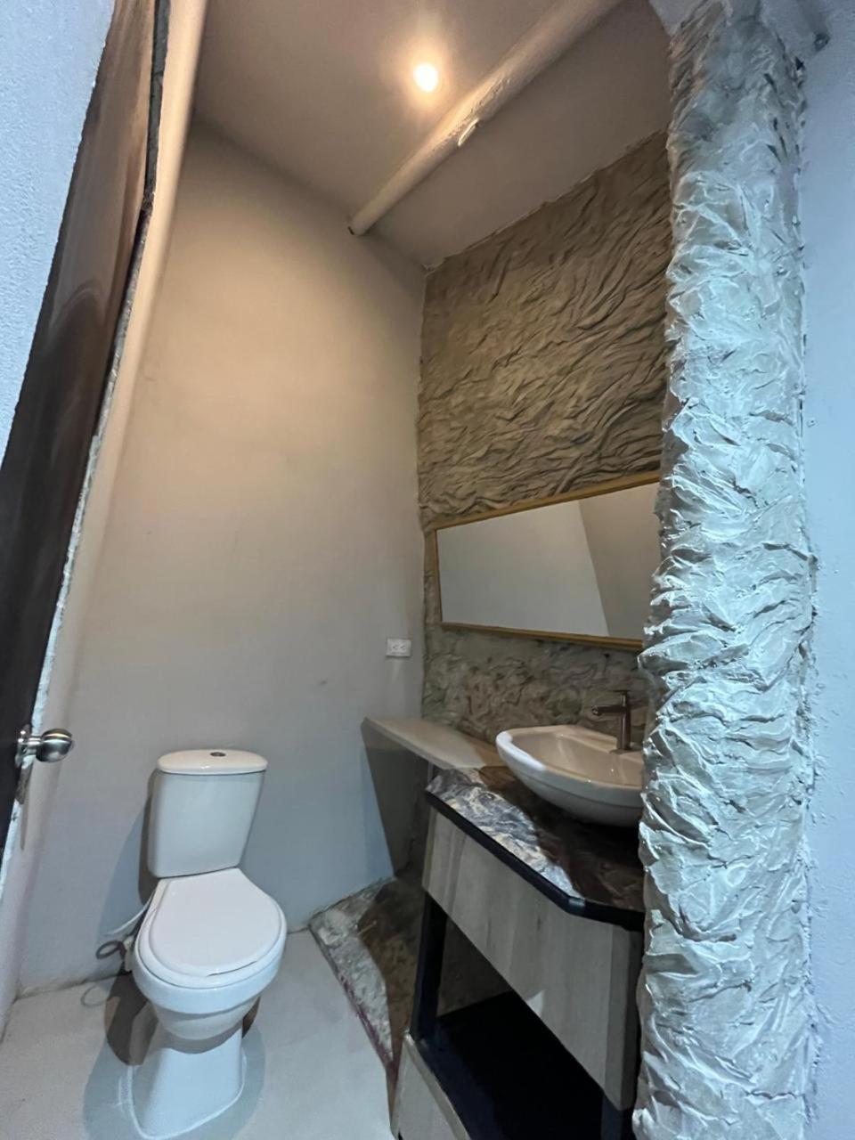 Hostel La Antigua Capsula Cartagena المظهر الخارجي الصورة